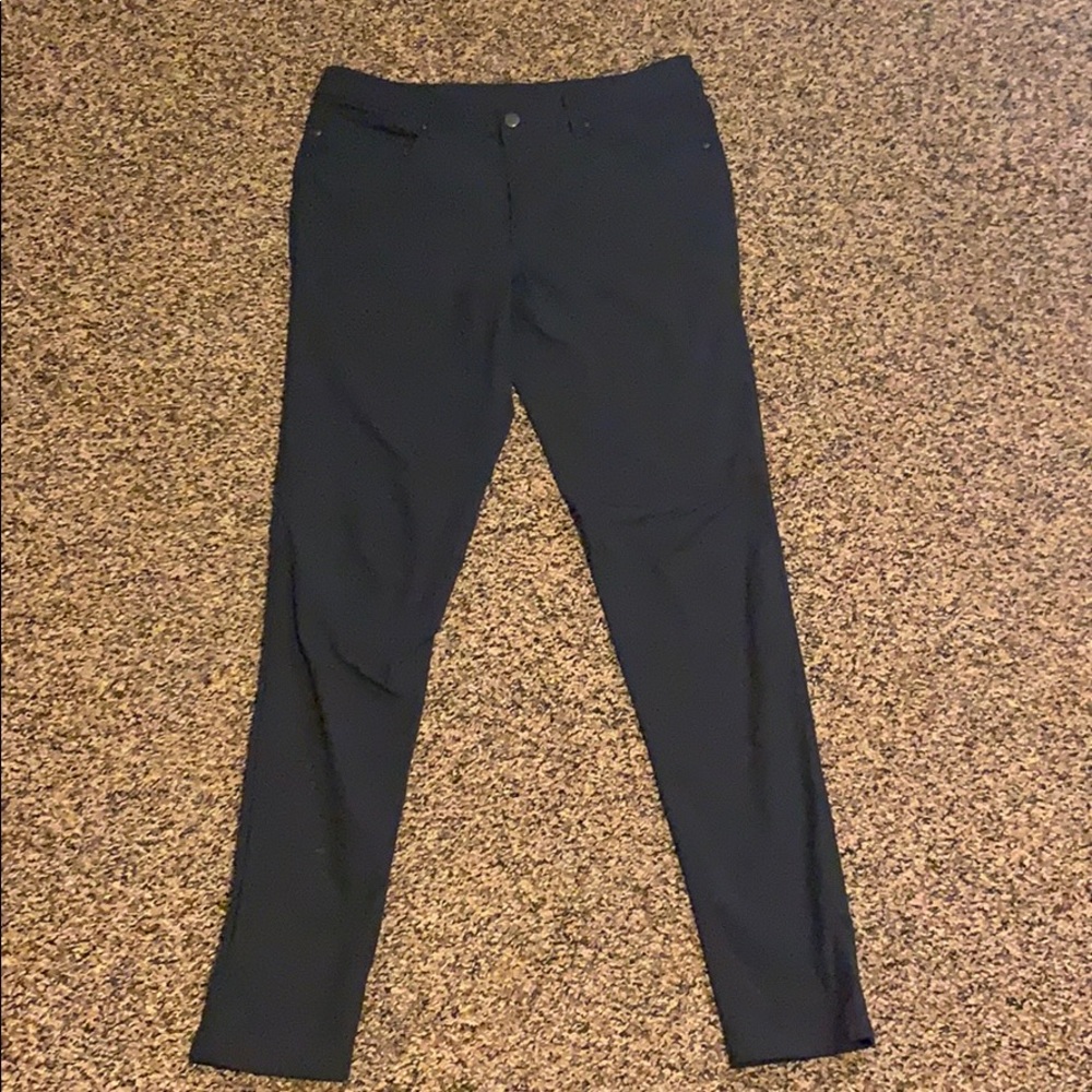 LuLu Lemon - Men’s ABC Pants